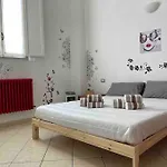 Minimal Loft In Centro A * Piacenza