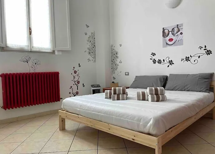 Minimal Loft In Centro A * Piacenza