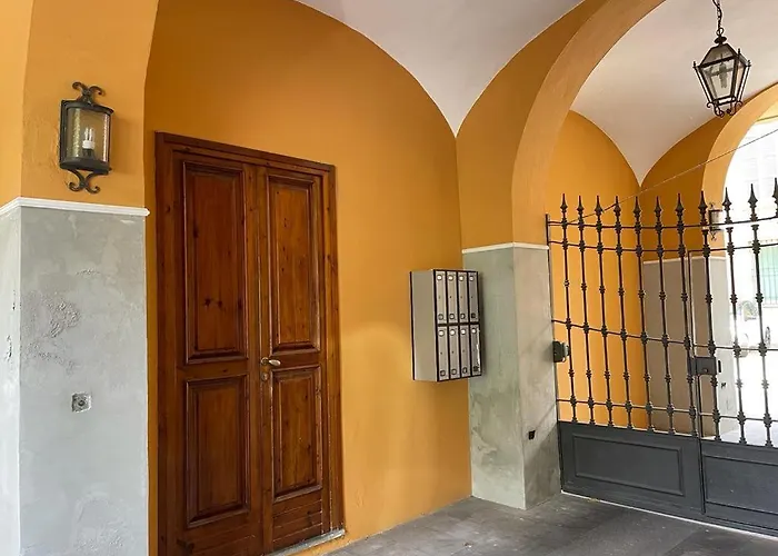 Minimal Loft In Centro A Daire Piacenza