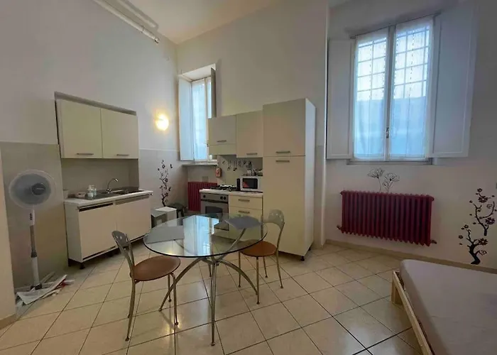 Minimal Loft In Centro A Piacenza